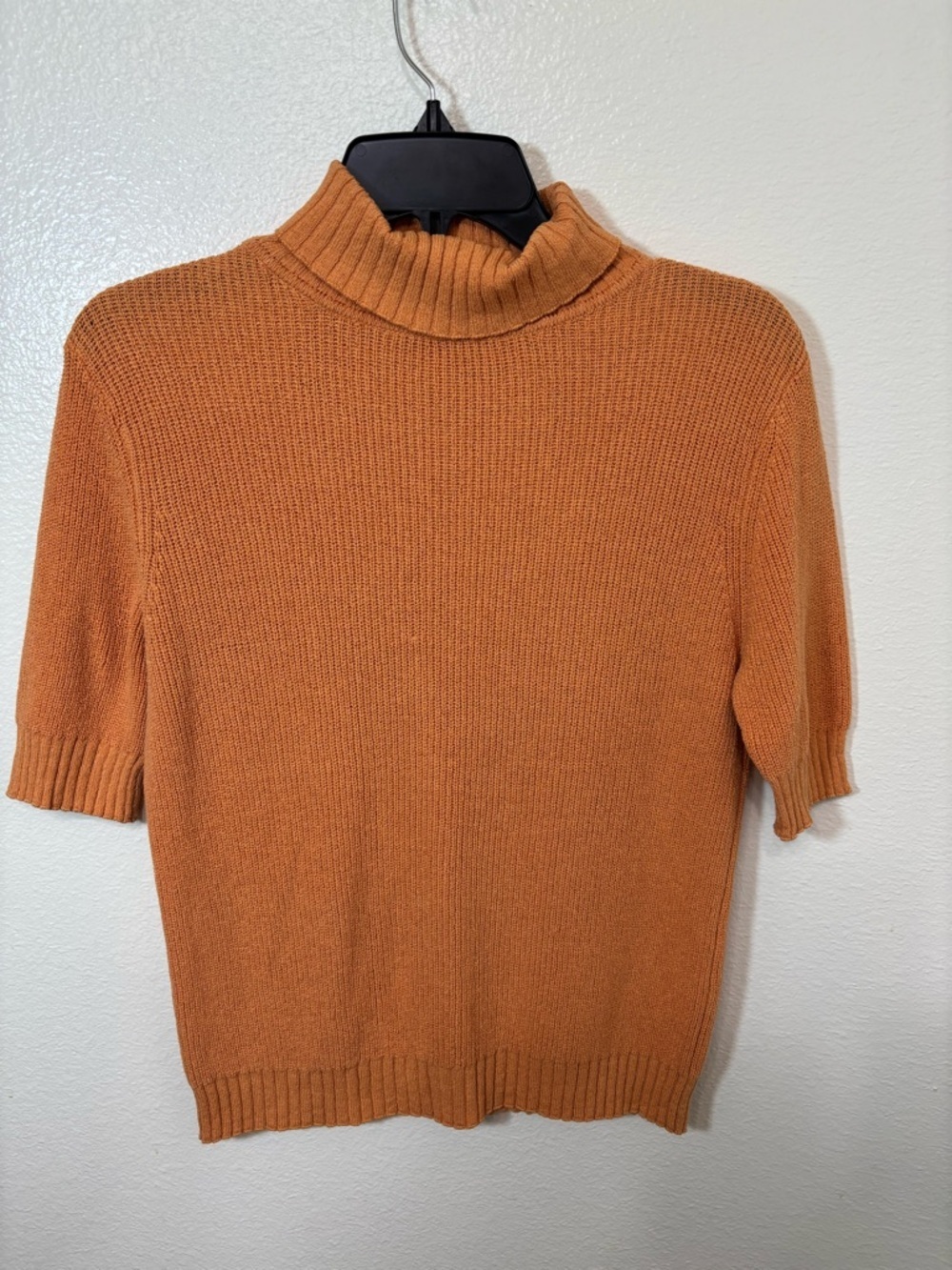 Liz Claiborne silk chic minimalist Short-Sleeve Turtleneck Sweater - Orange - Picture 2 of 6